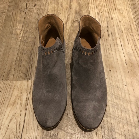 Lucky Brand Gray Suede Booties. - Picture 4 of 9